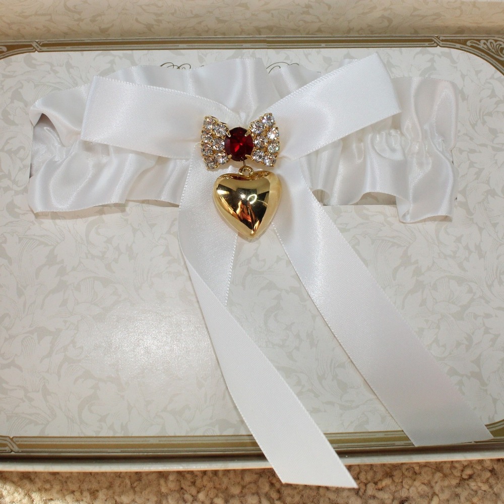 Lillian Rose Wedding Garter Gold Heart Red Rhinestone Bow Satin White One Size